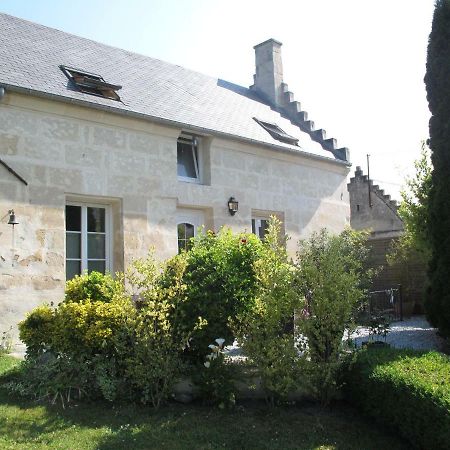 La Maison Des Chiens Rouges Berneuil-sur-Aisne Екстер'єр фото